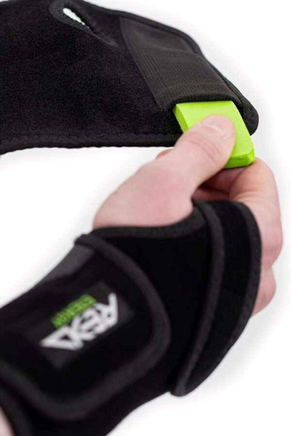 REKD Energy Freedom Wrist Guards Black